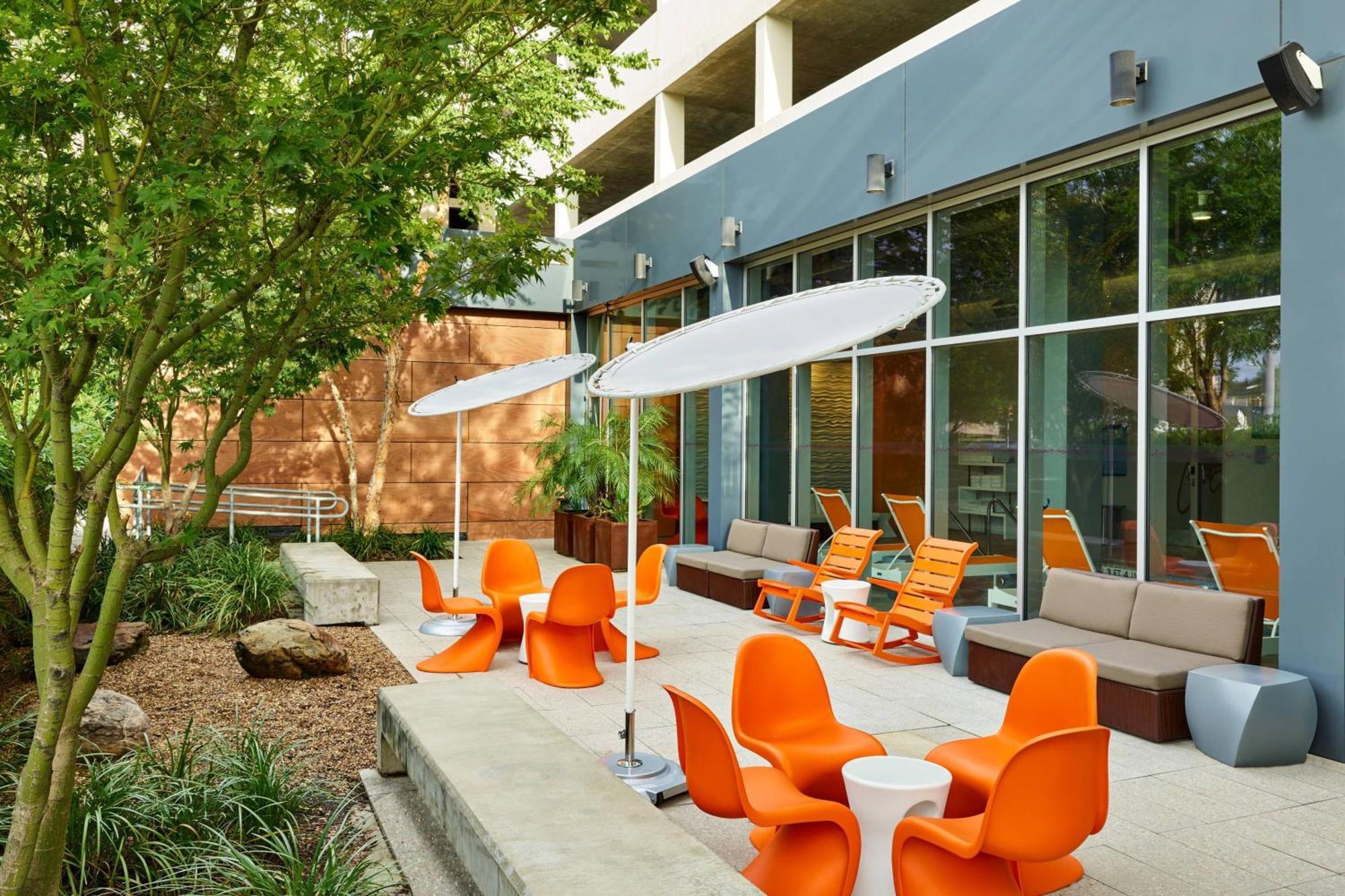 Aloft Houston By The Galleria Bagian luar foto